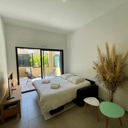 Havre De Paix Neuf Et éco-responsable à Golfe-Juan